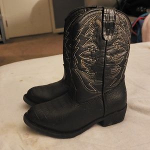 Little boy cowboy boots